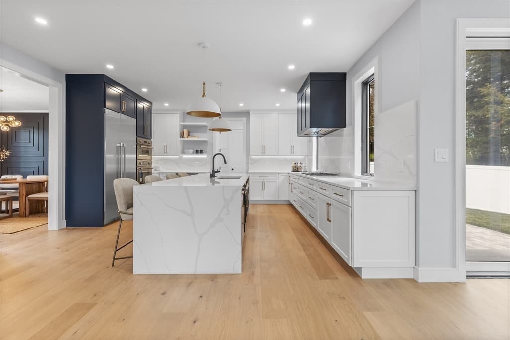 25 Ridgeway Ave photo 5