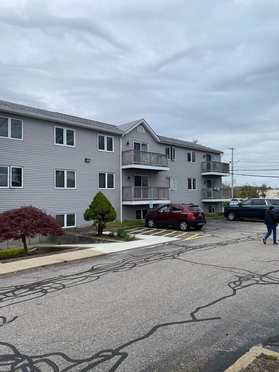 724 Beverage Hill Avenue #209 photo 3