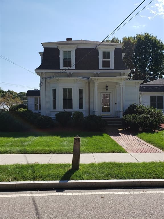 95 Elm St #1