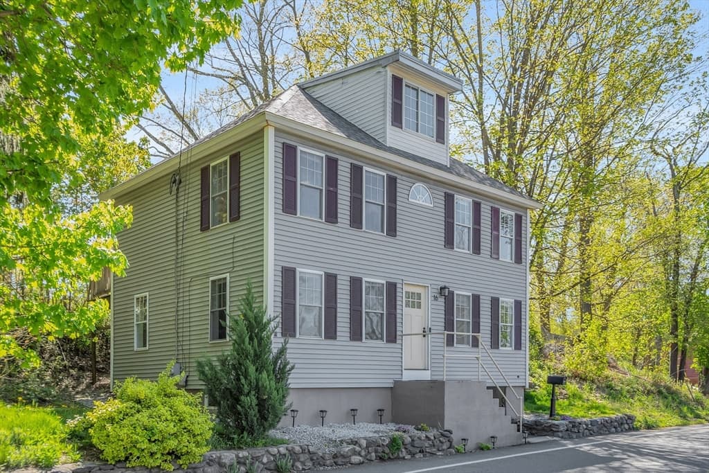 16 Townsend Rd