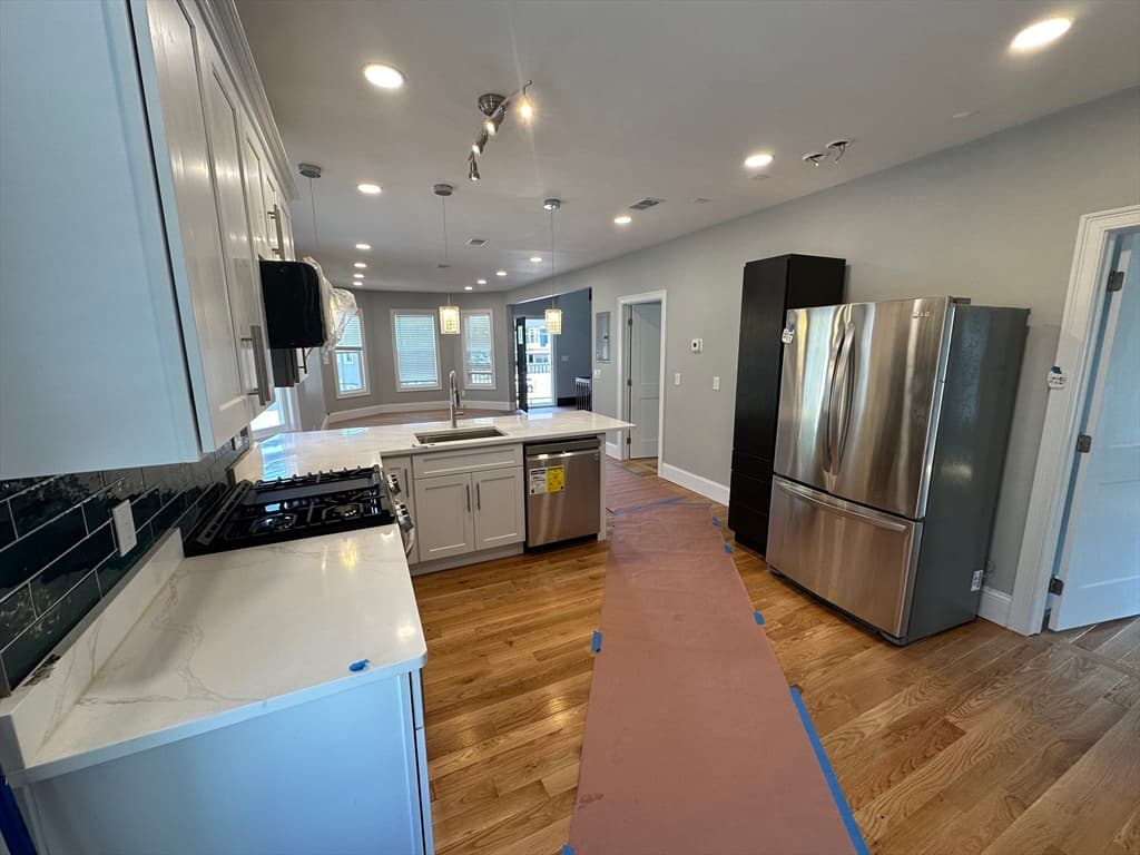 20 Cutter Avenue #2 photo 2