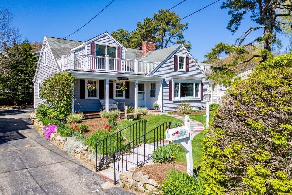 64 Studley Rd photo 2