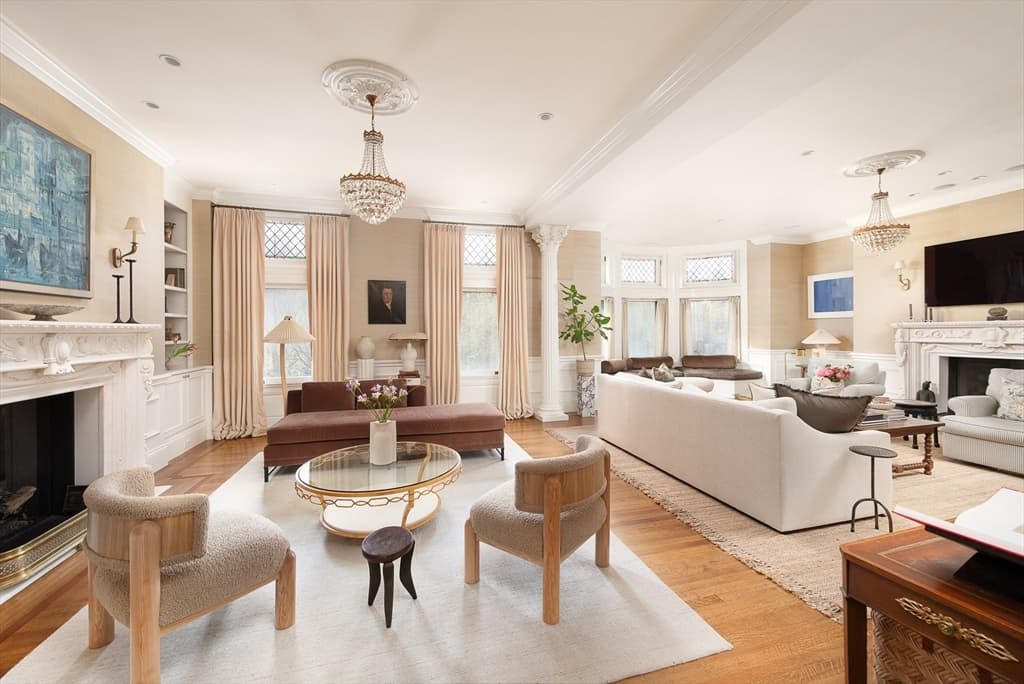 304 Commonwealth Ave #PH photo 3