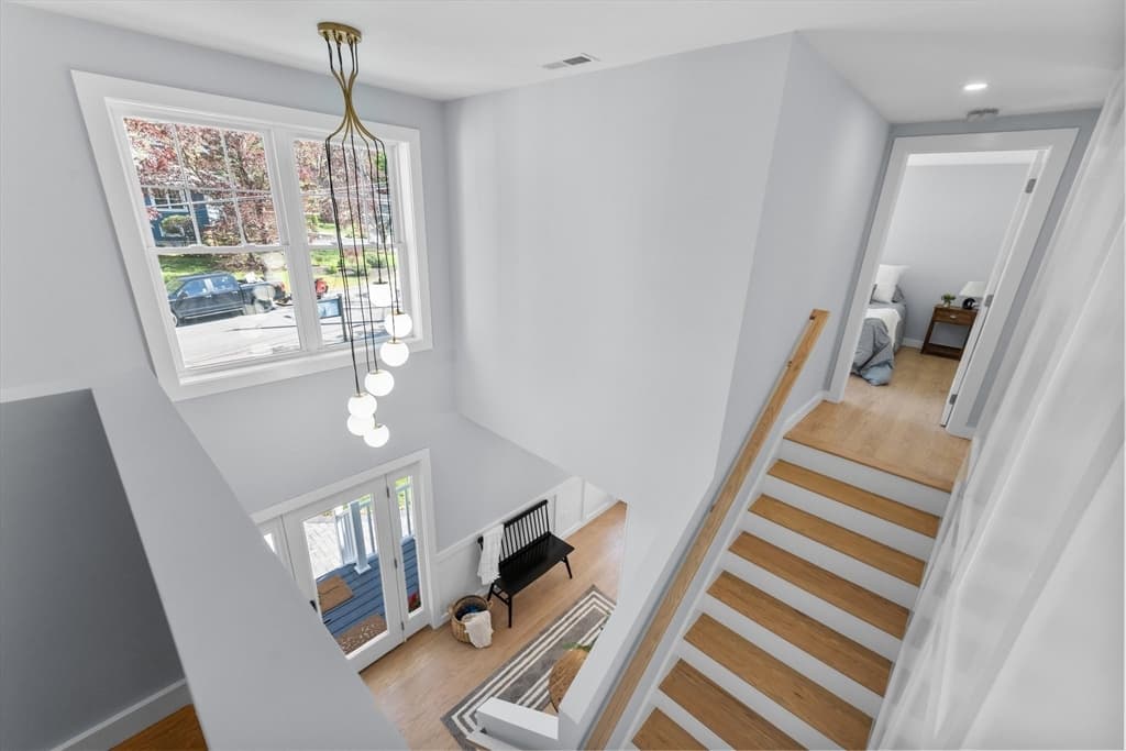 44 Mount Hood Terrace