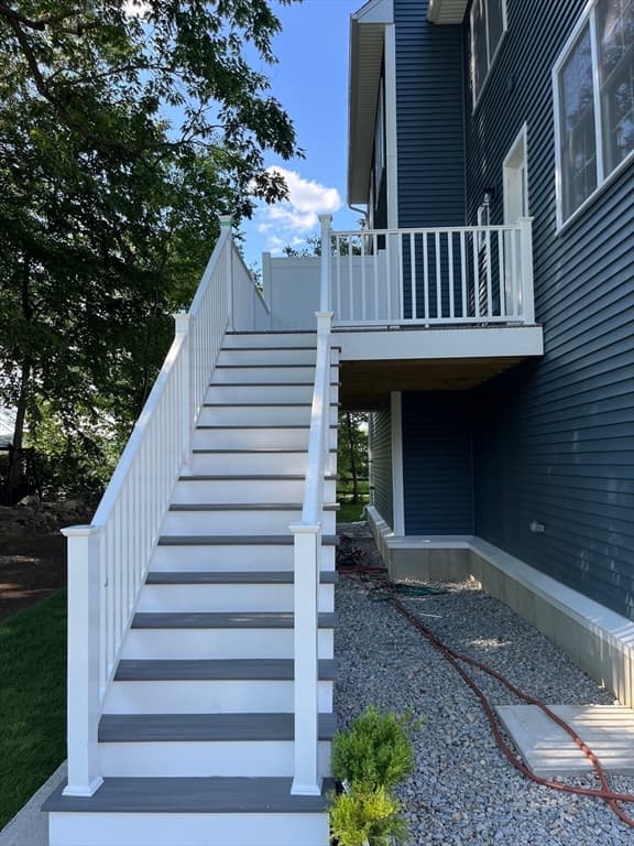 32 Valmor Street photo 3