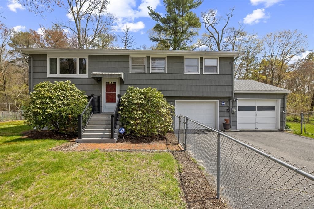 38 Hilltop Drive