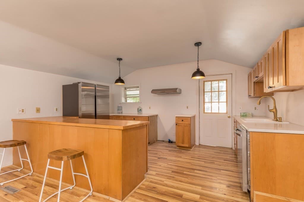 43 Spec Pond Avenue photo 2