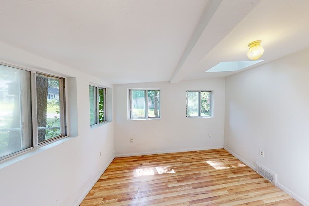 43 Spec Pond Avenue photo 4
