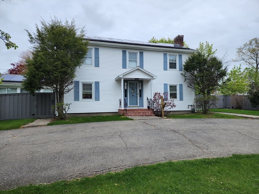 359 Lowell
