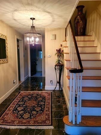 359 Lowell photo 4