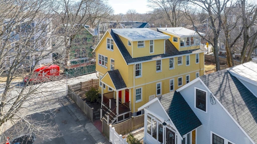 4 Verdun Street #B photo 3