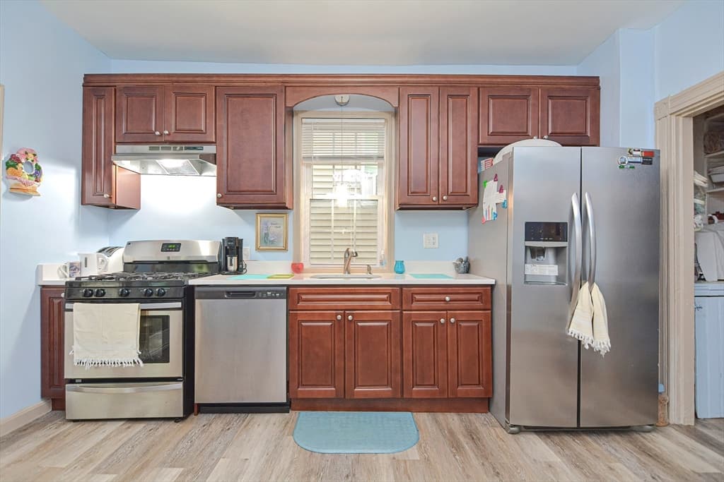 47 Mozart St #1