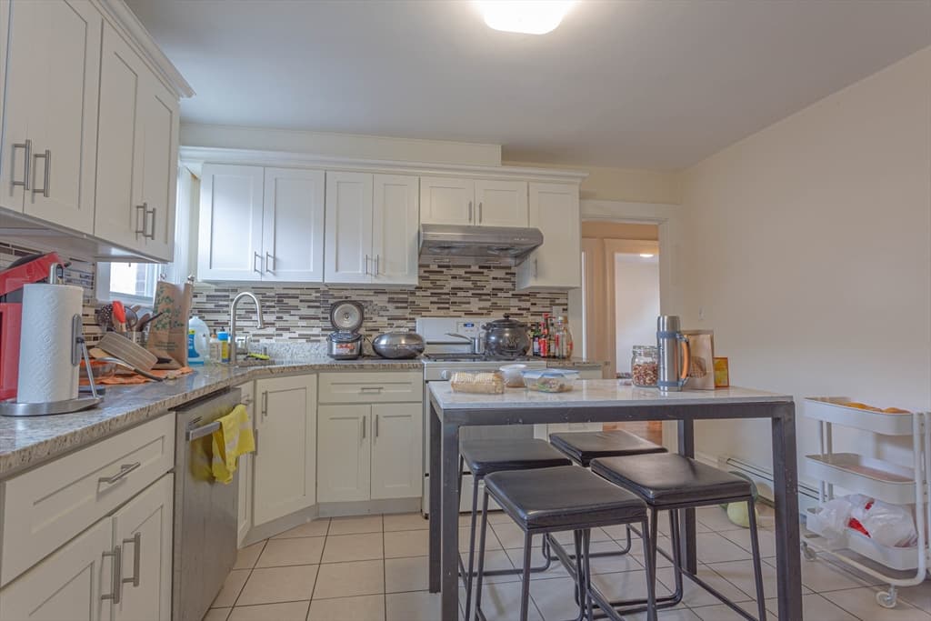 58-60 Colborne Road #58 photo 5
