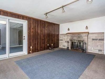 105 Hartford Turnpike photo 4