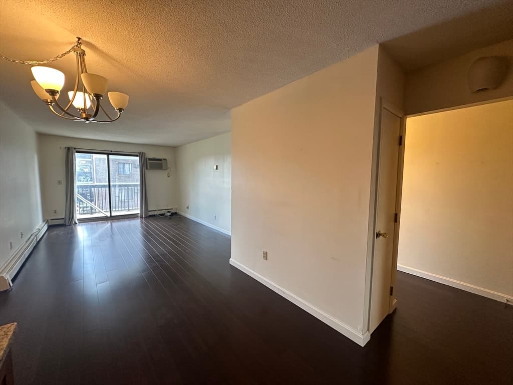 164 Galen St #56 photo 2