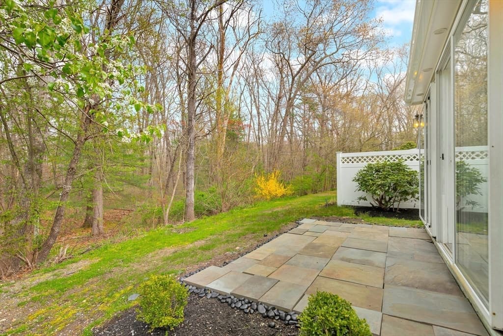10 Ipswich Woods Dr #10 photo 5