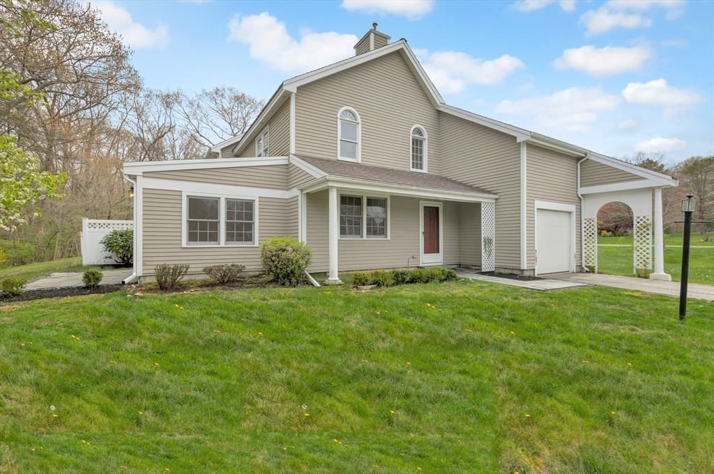 10 Ipswich Woods Dr #10 photo 4