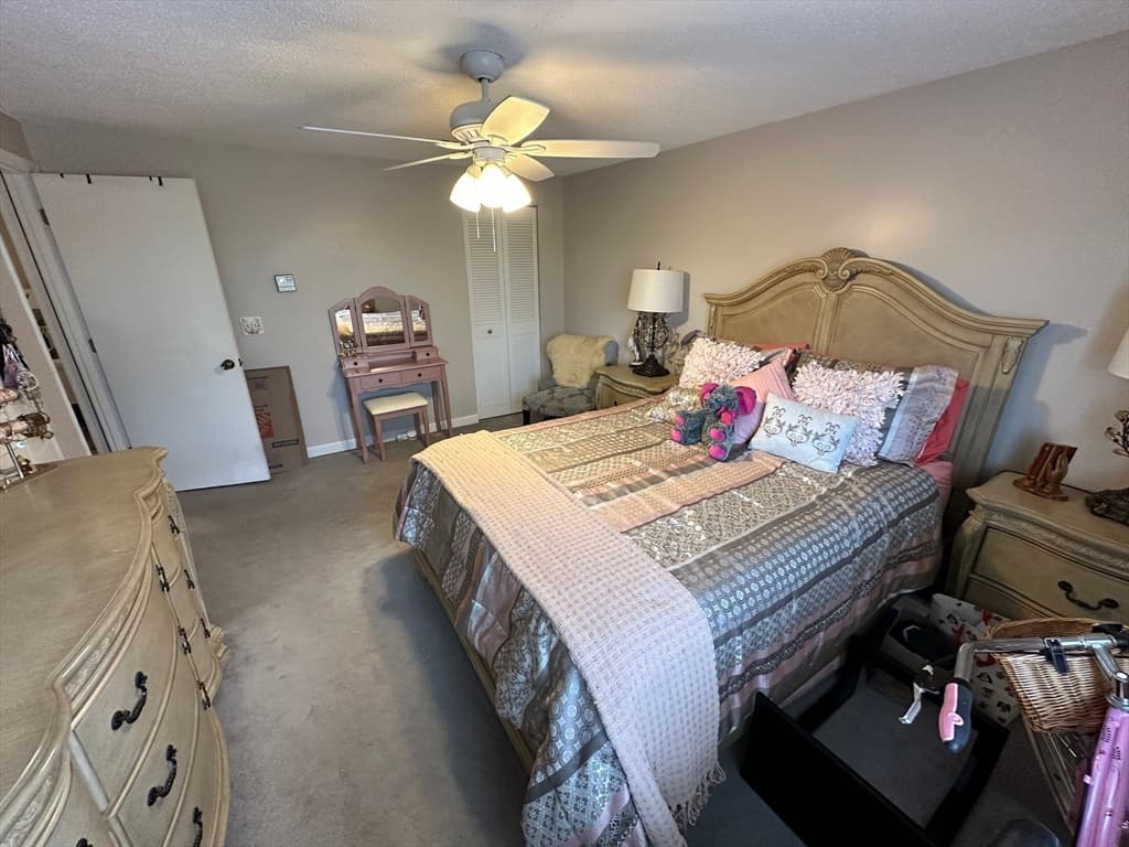 129 Quaker Hwy #11 photo 5