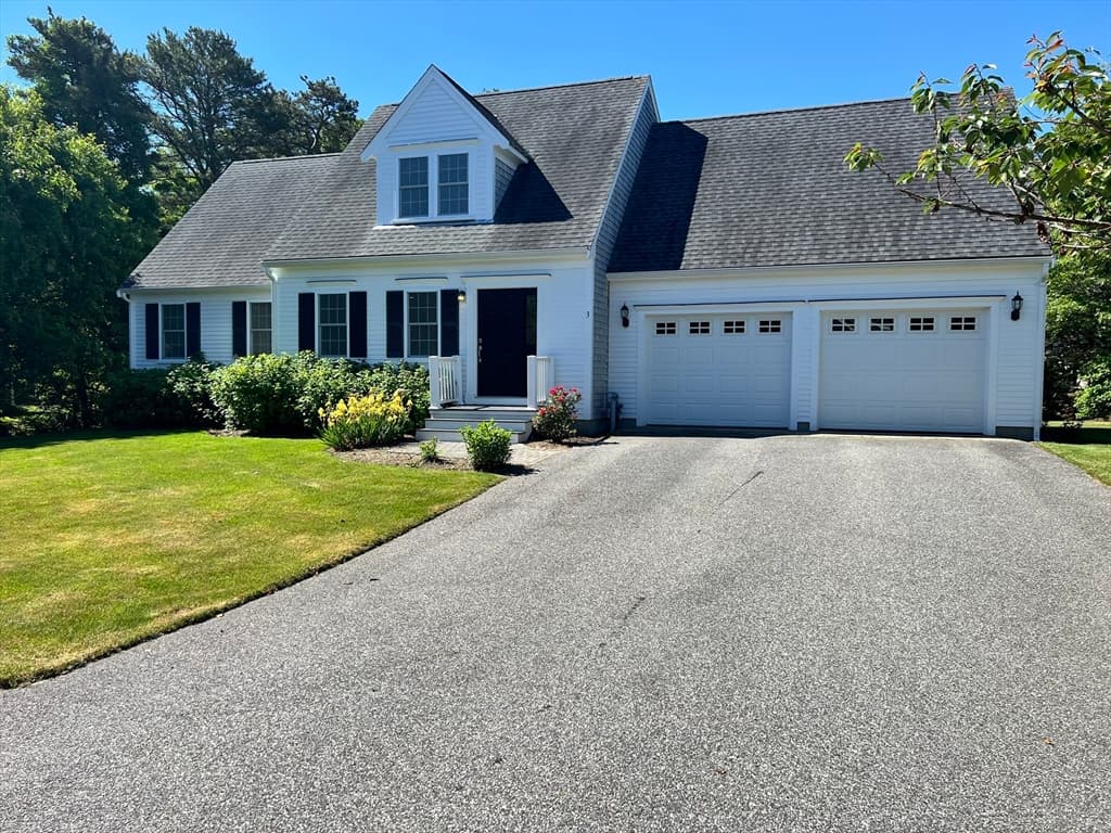 3 Doves Wing Rd