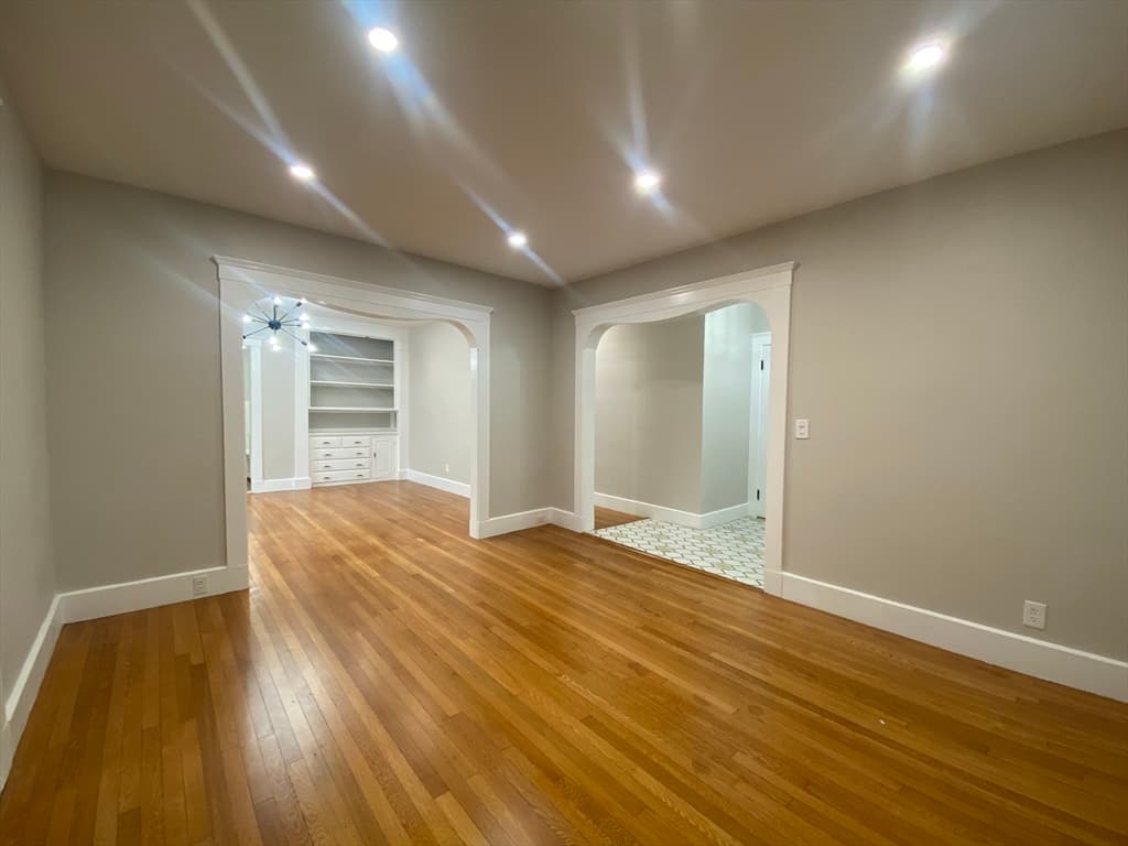 74 Wallingford Rd #1 photo 4