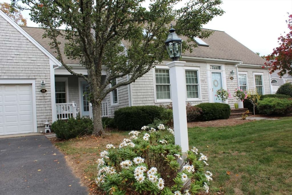 98 Orleans Road photo 3