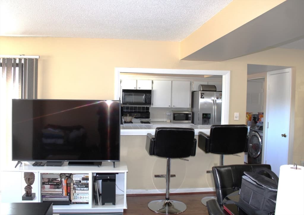 120 Greenbrook #120 photo 3