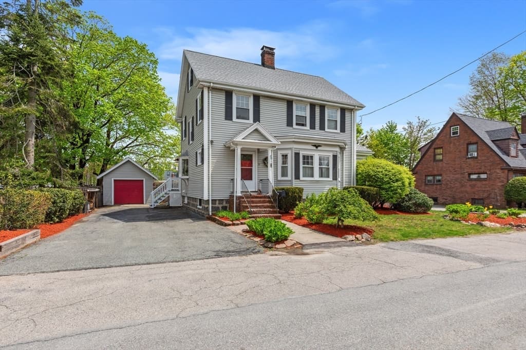 31 Wilbur St photo 3