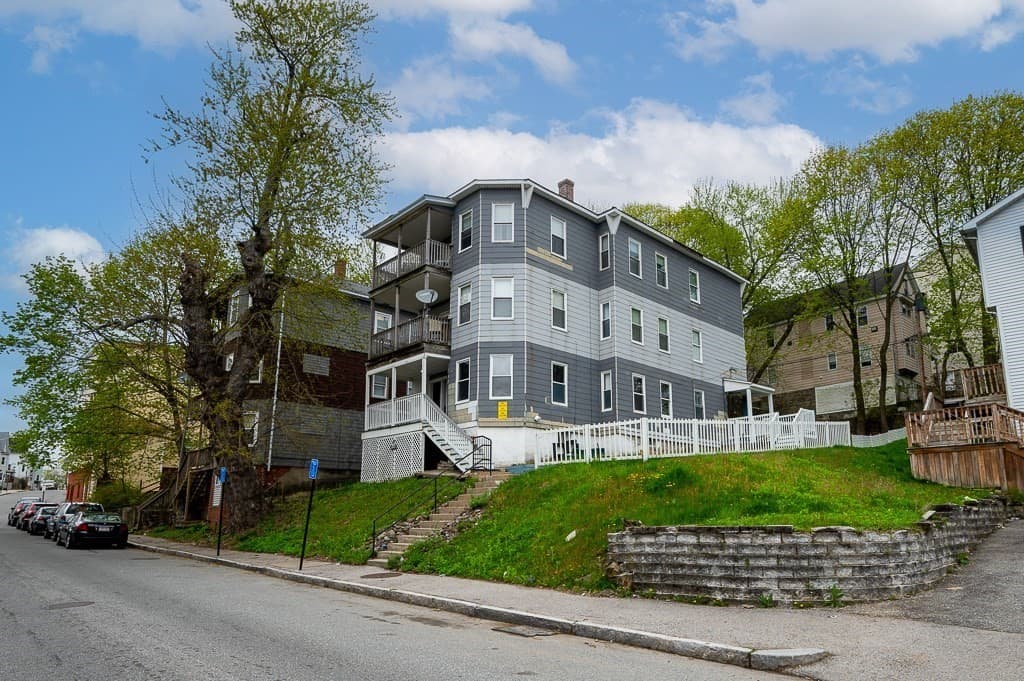 27 Rodney St