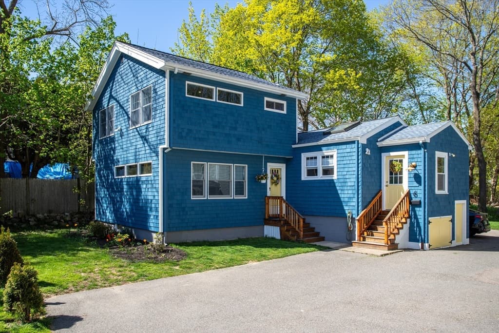6 Smith Ln #6