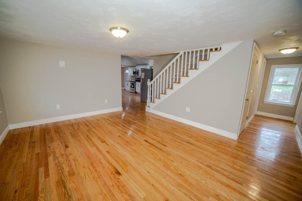 23 Joe Jenny Rd photo 2