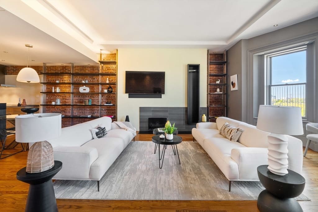 188 Beacon Street #4 photo 3