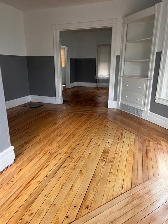 24 Nelson Ave photo 4
