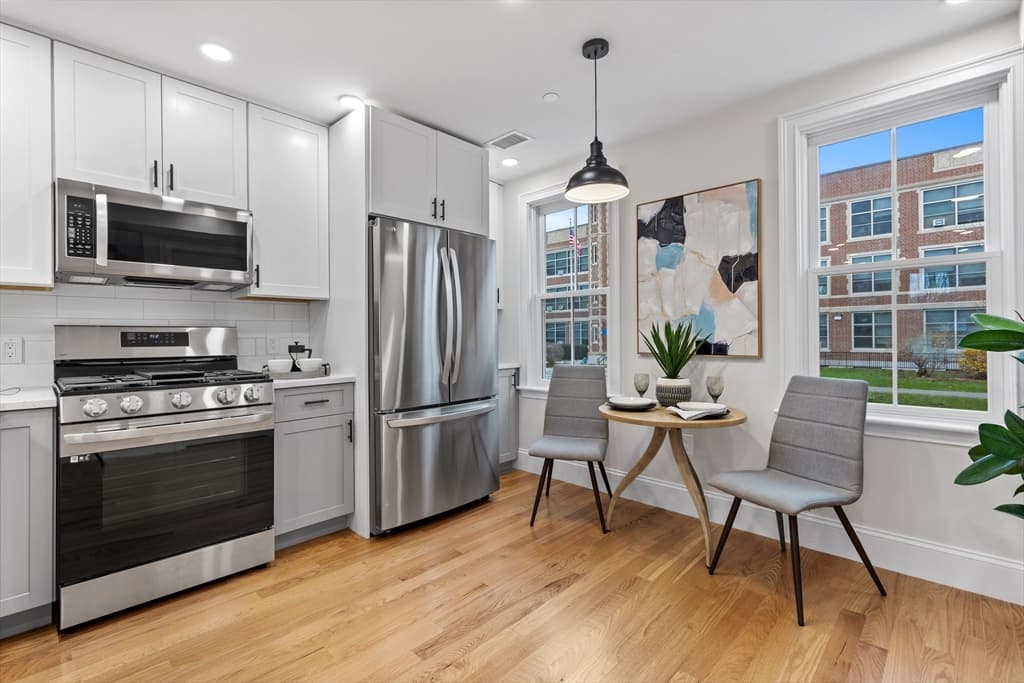 81 White Street #2 photo 3