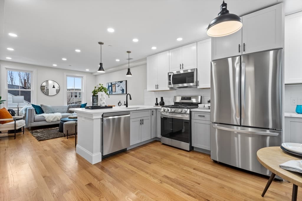 81 White Street #2