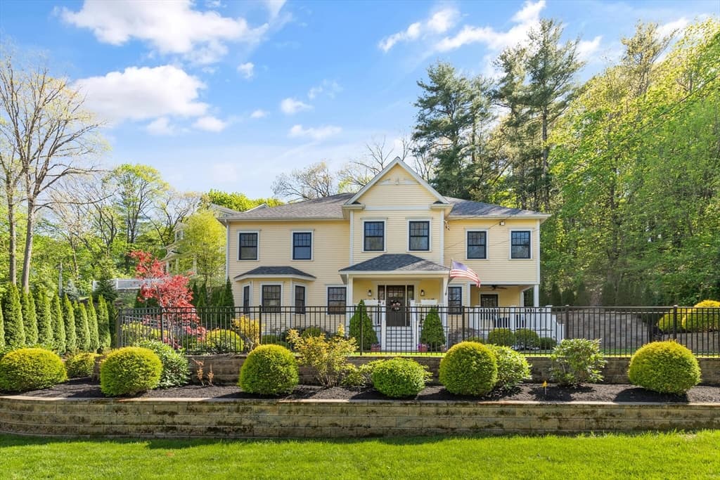 8 Johnson Rd