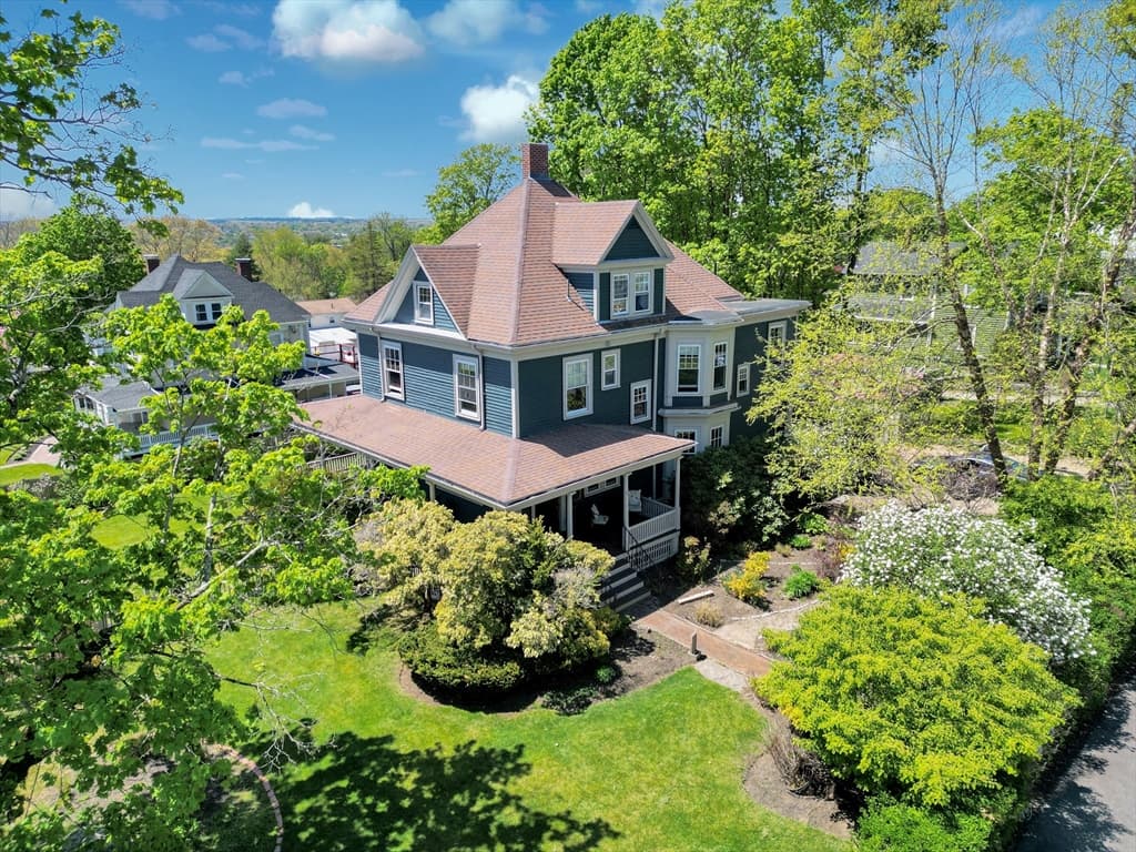 295 Fairmount Ave