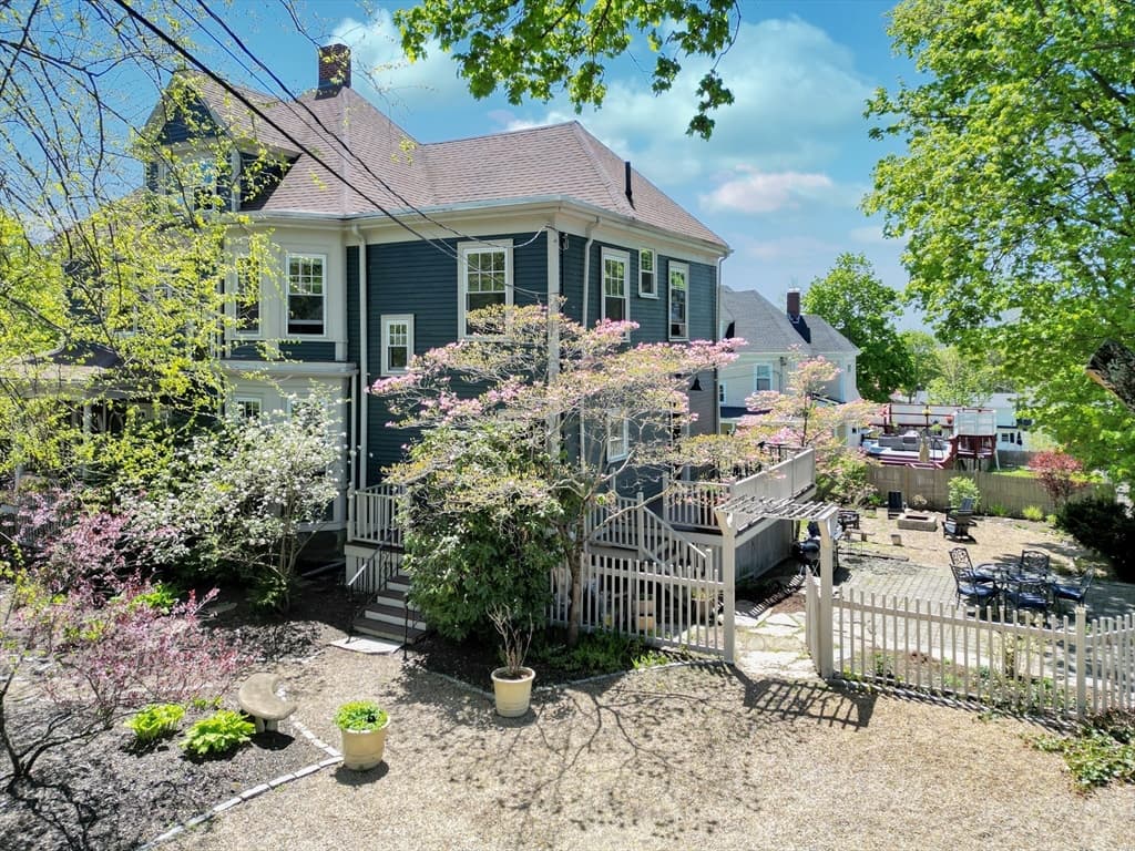 295 Fairmount Ave photo 5