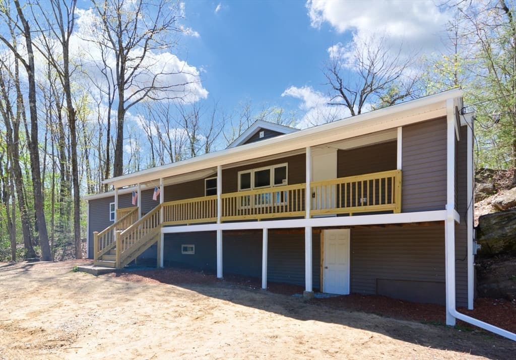 410 Barre Rd photo 4