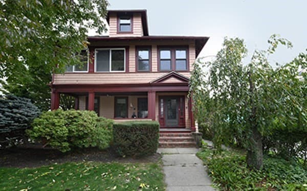 81 Cushing Ave #81