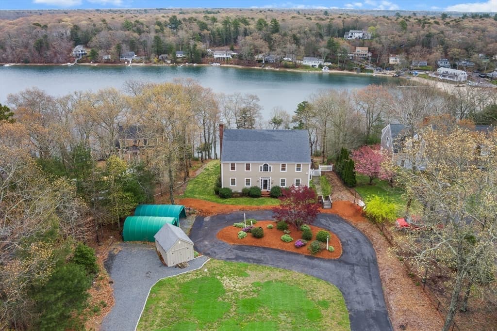 4 Sheldon Ln photo 2