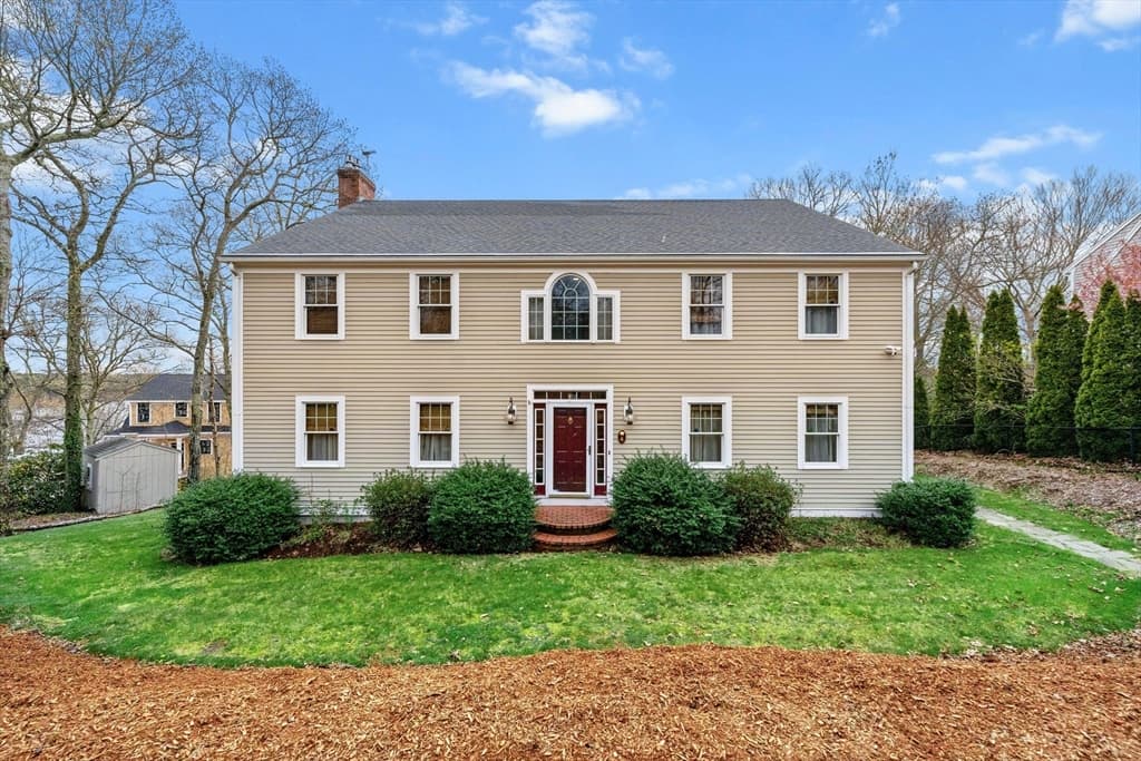 4 Sheldon Ln