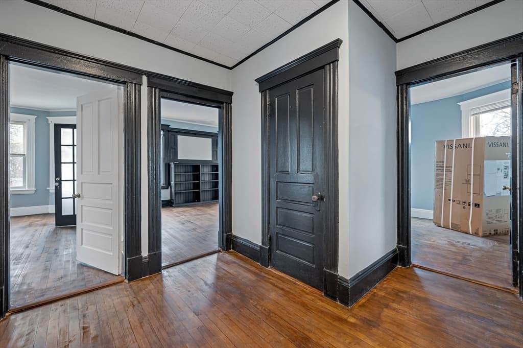 9 Forestdale Rd #2 photo 2
