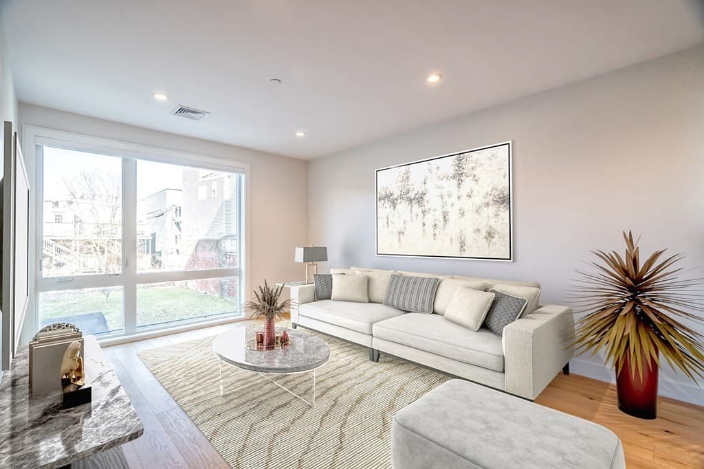 420 W Broadway #205
