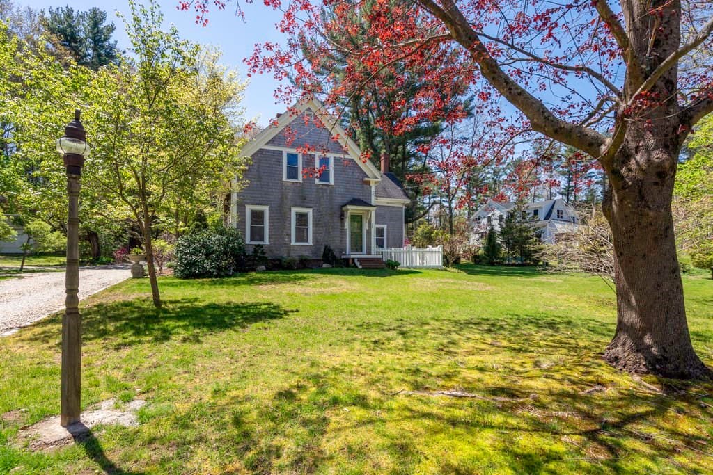 164 Elm St