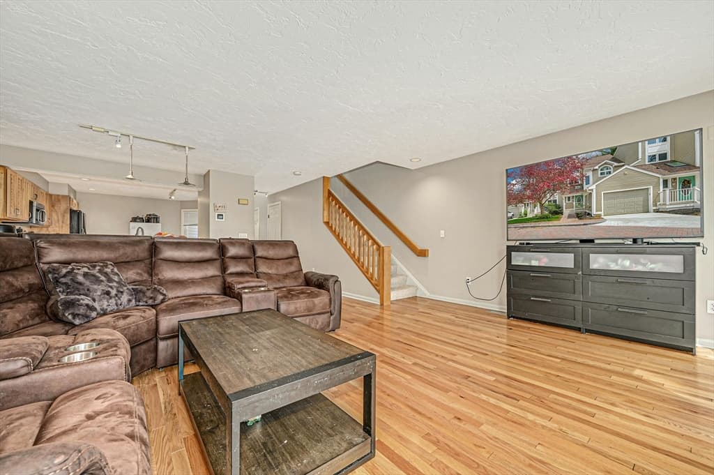 73 Pointe Rok Dr #73 photo 4