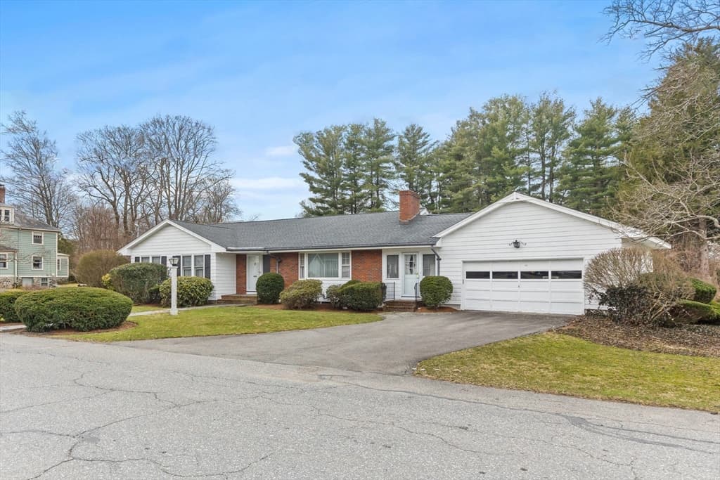 24 Trull Ln photo 3