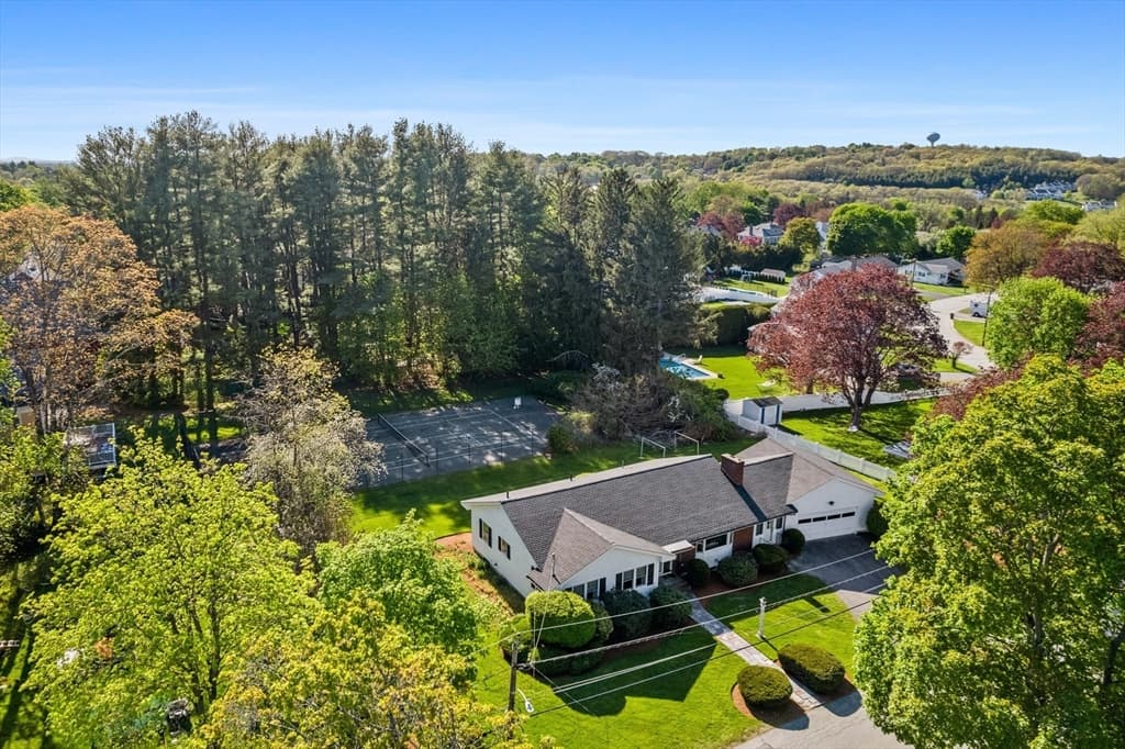 24 Trull Ln photo 4
