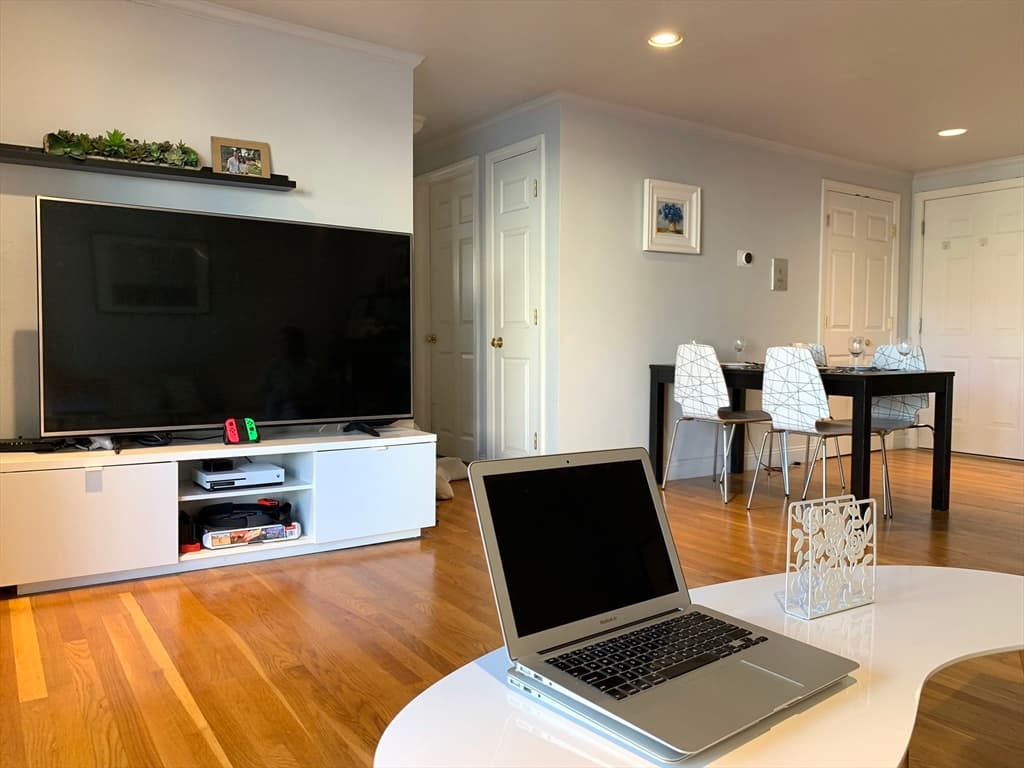 95 Clifton St #202 photo 3