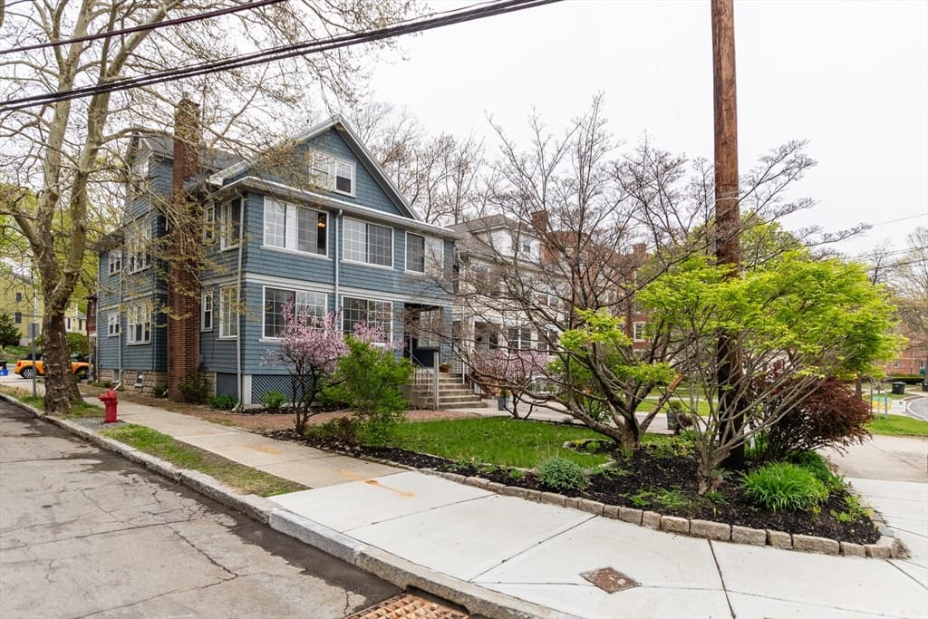 141 Pleasant Street #141 photo 2