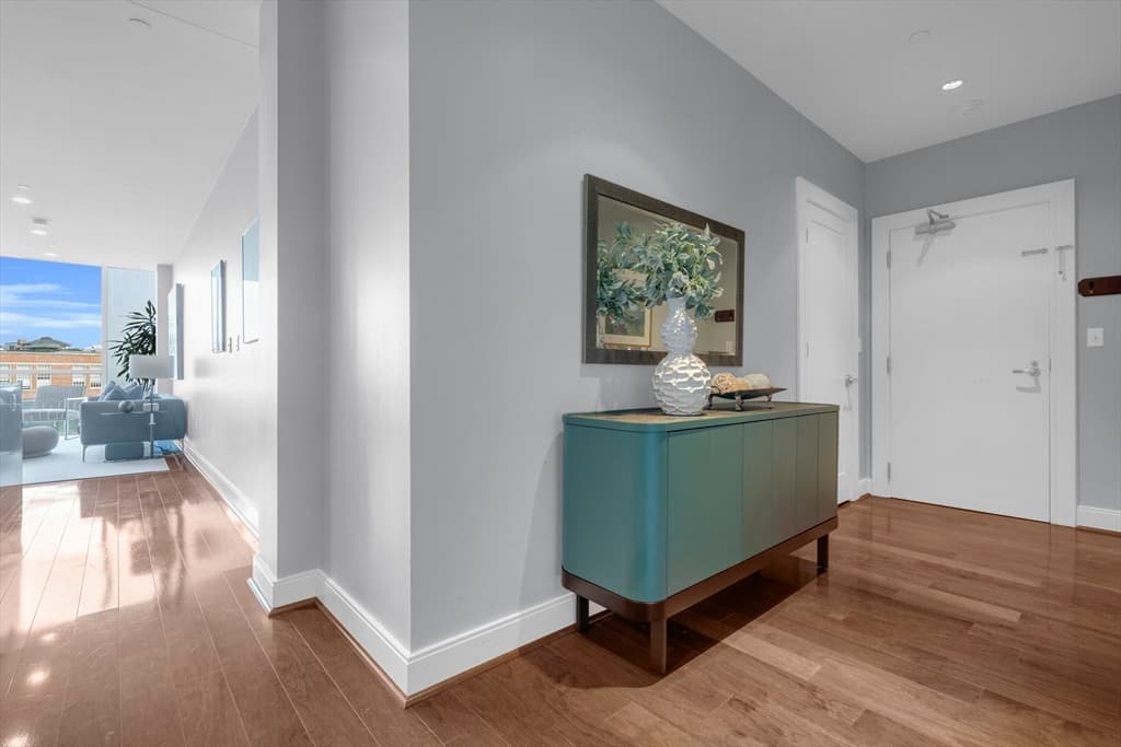 30 Union Park St #404 photo 5